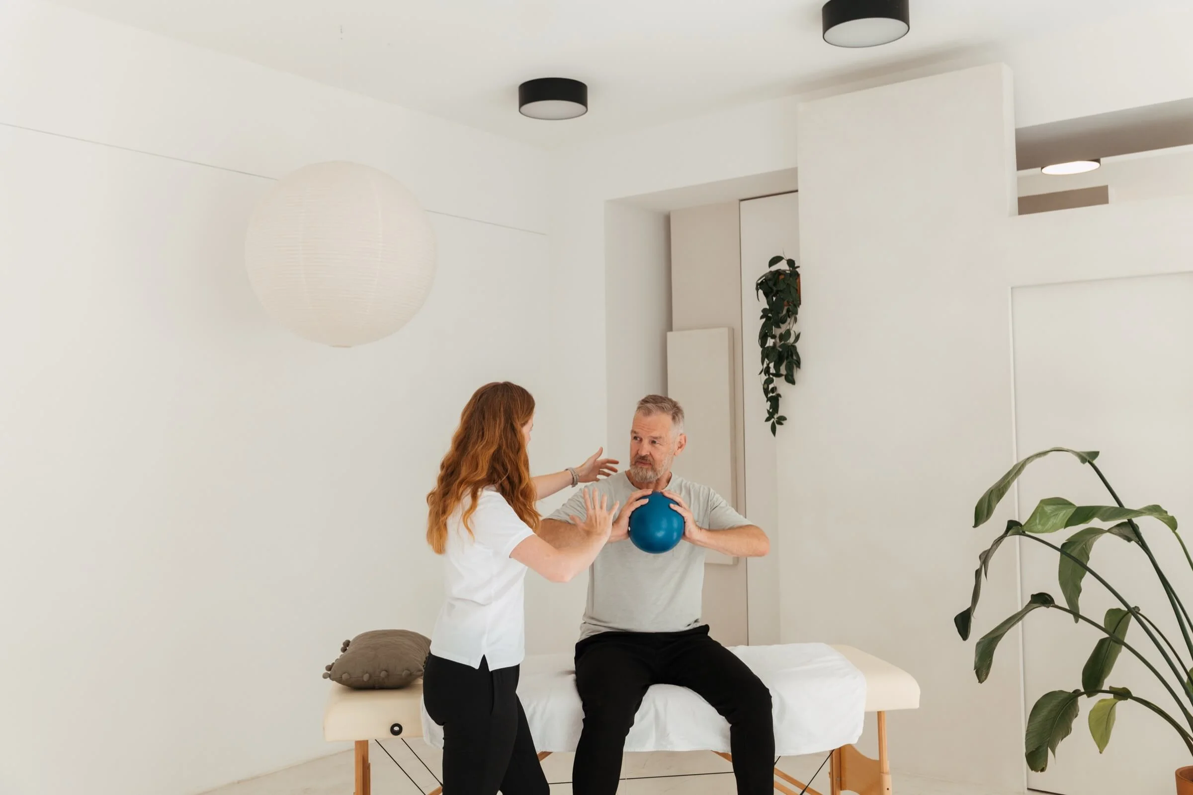 schulter behandlung heimphysio physiotherapie hausbesuche wien 12